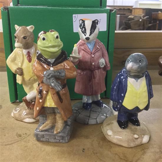 A set of 4 Beswick Wind in the Willows figures, boxed